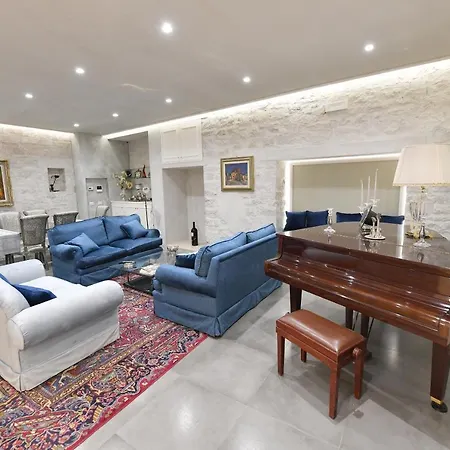 Bed & Breakfast Palazzo Degli Stemmi Todi