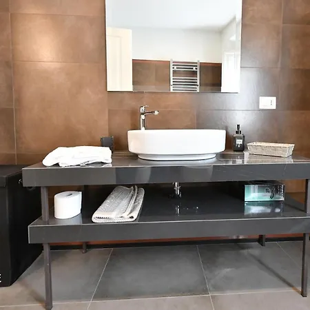 Palazzo Degli Stemmi Bed & Breakfast