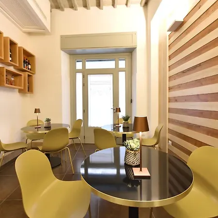 Palazzo Degli Stemmi Bed & Breakfast