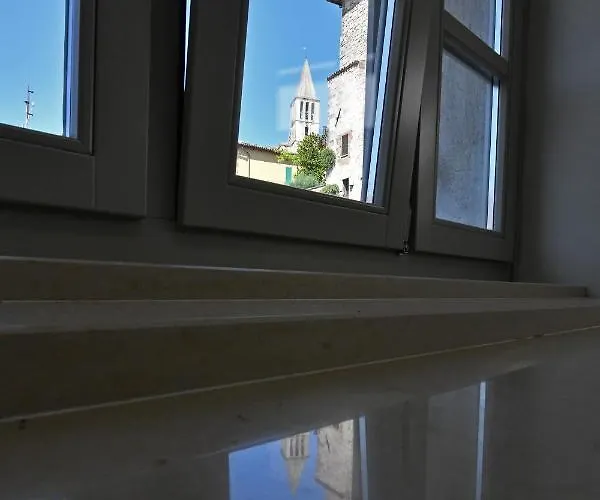 Palazzo Degli Stemmi 4*