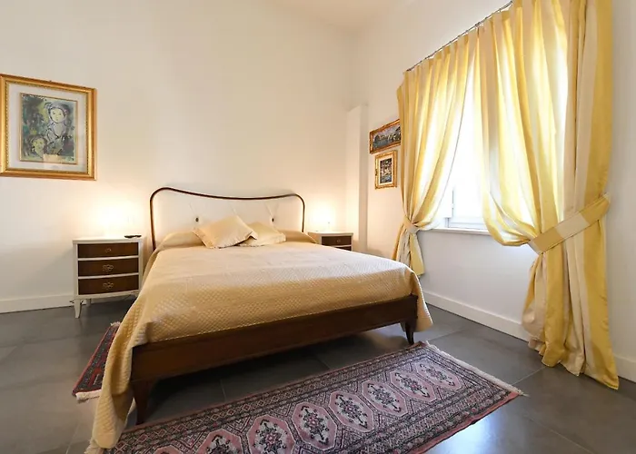 Palazzo Degli Stemmi