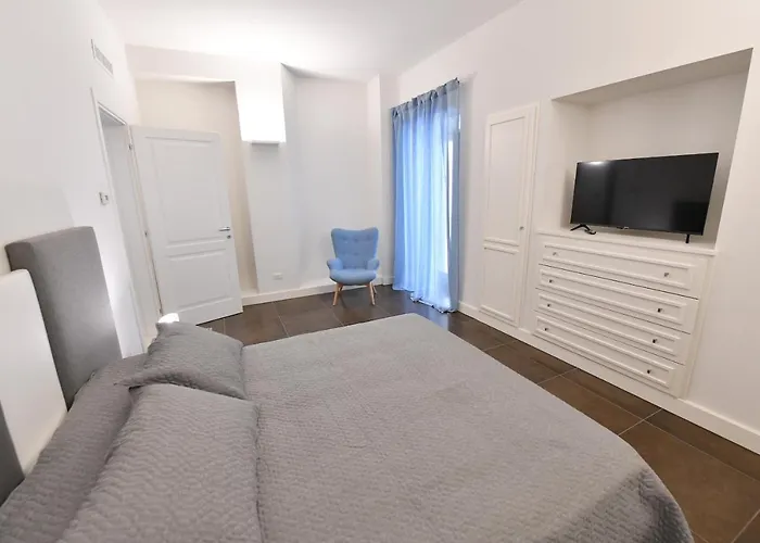 Bed & Breakfast Palazzo Degli Stemmi 4*